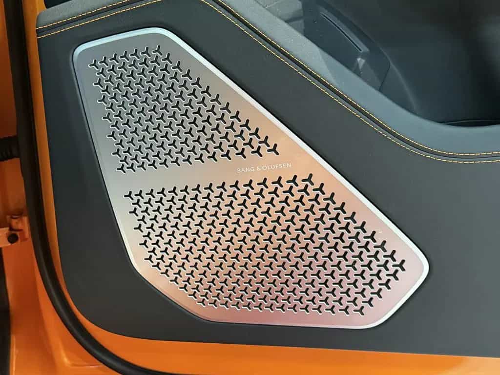 Lamborghini Urus Carbon Paket Interieur&Exterieur +PANO+B&O+ 04/2021-photo-22
