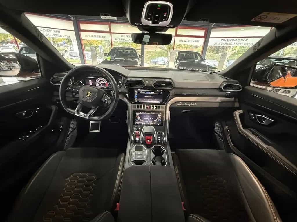 Lamborghini Urus Carbon Paket Interieur&Exterieur +PANO+B&O+ 04/2021-photo-25