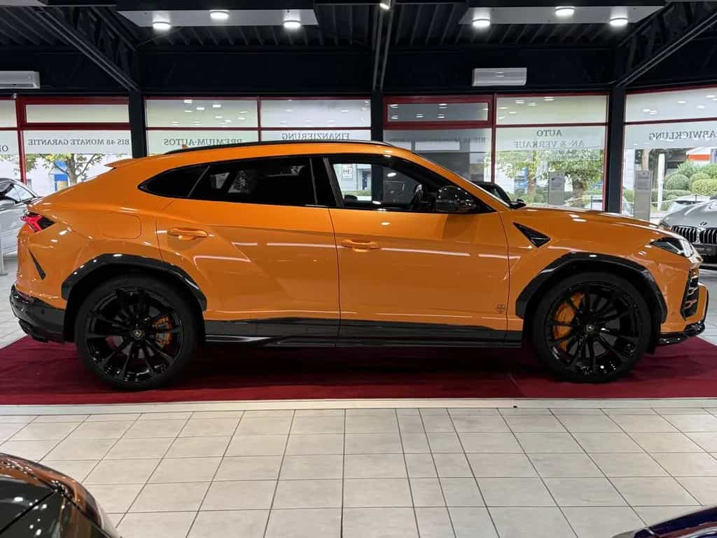 Lamborghini Urus Carbon Paket Interieur&Exterieur +PANO+B&O+ 04/2021-photo-5