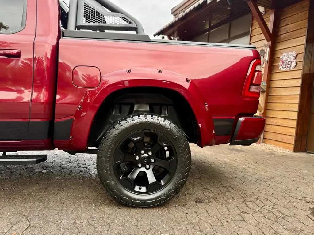 Dodge RAM LIMITED*4X4*OFFROAD*LIFT*ROLLBAR*AHK*NAVI*LED* 09/2019-photo-29