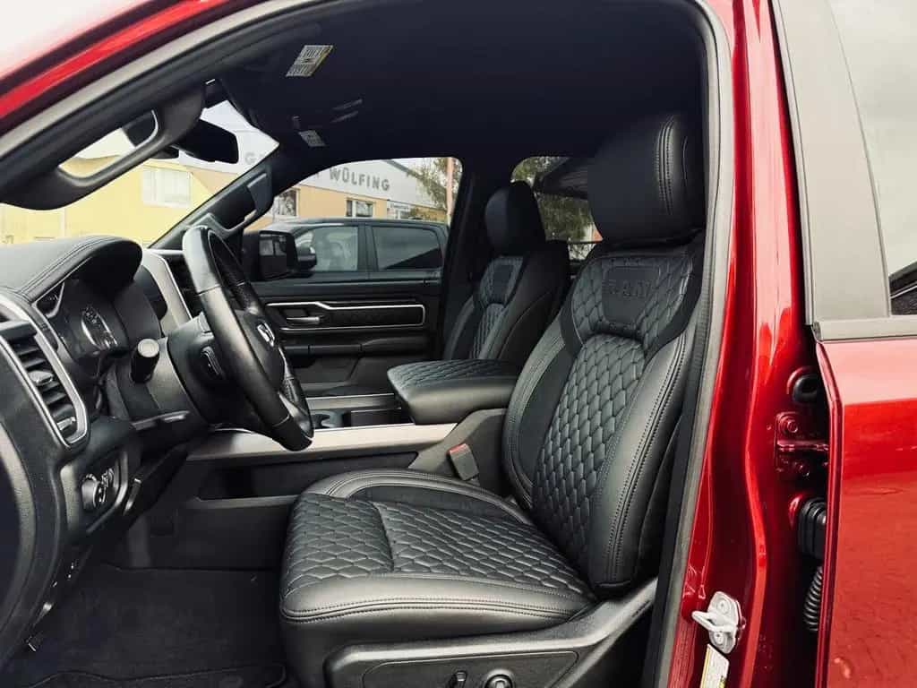 Dodge RAM LIMITED*4X4*OFFROAD*LIFT*ROLLBAR*AHK*NAVI*LED* 09/2019-photo-33