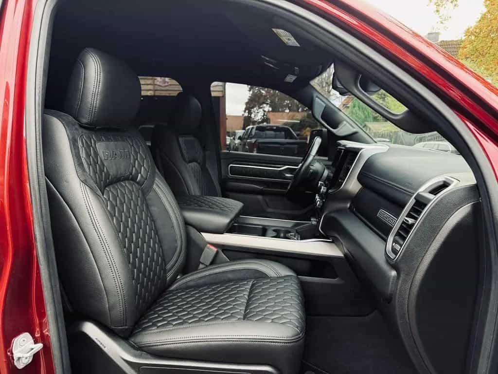Dodge RAM LIMITED*4X4*OFFROAD*LIFT*ROLLBAR*AHK*NAVI*LED* 09/2019-photo-42