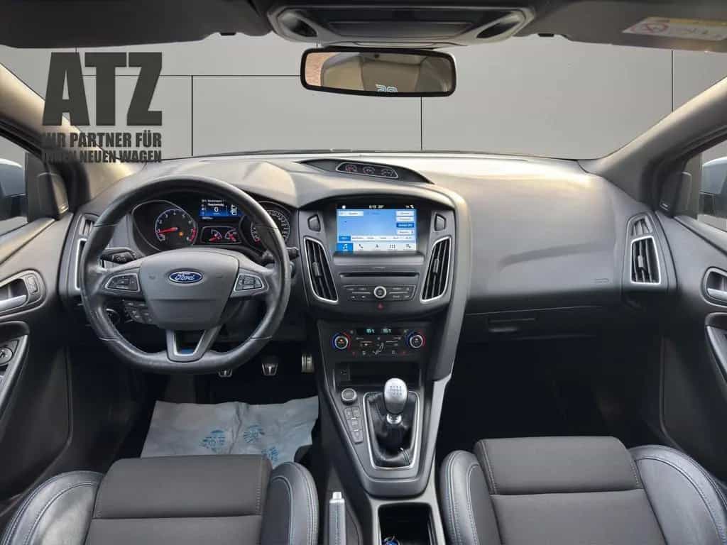 Ford Focus RS 2.3 EcoBoost AWD Recaro*BiXenon*Navi*So 04/2018-photo-12