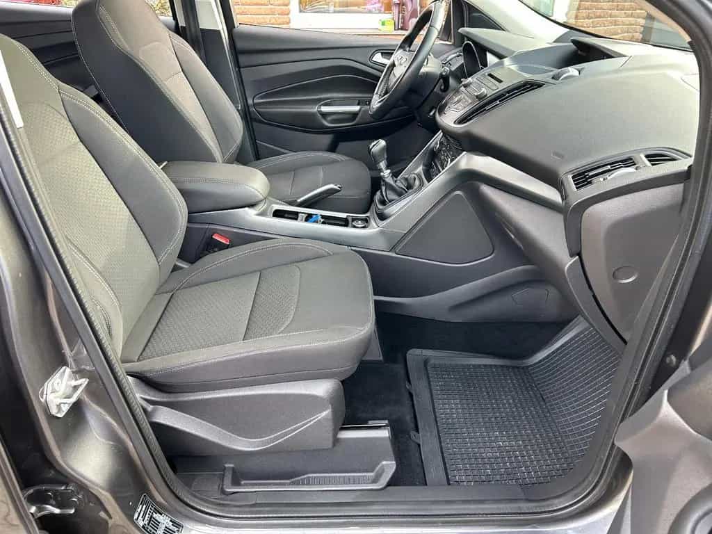 Ford Kuga Trend 04/2018-photo-26