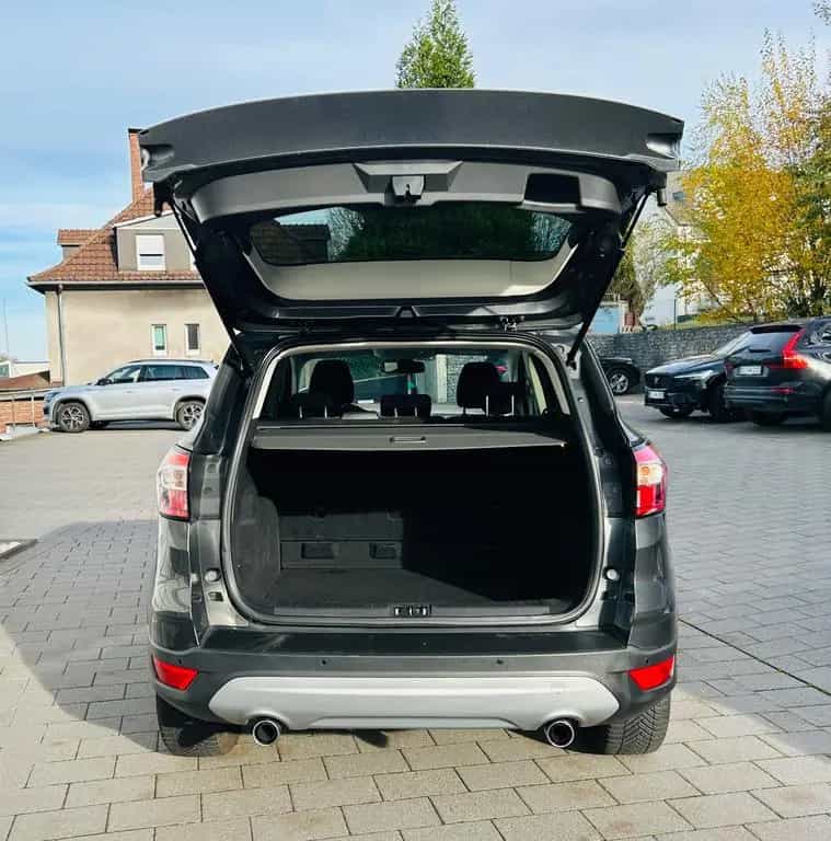 Ford Kuga Trend 04/2018-photo-8