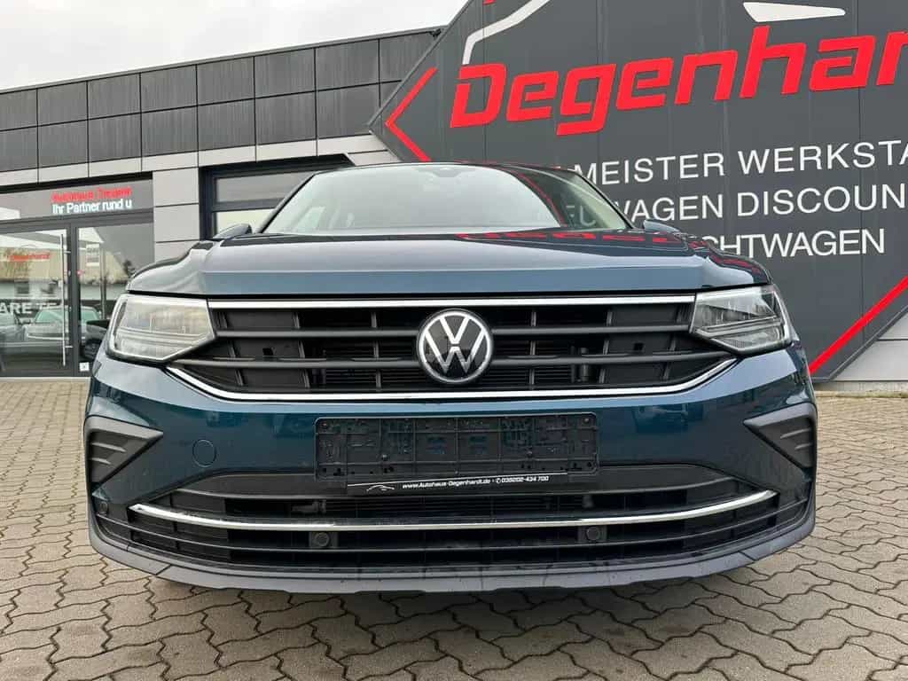 Volkswagen Tiguan Life LED Car Play ACC Lane Kamera 02/2021-photo-15