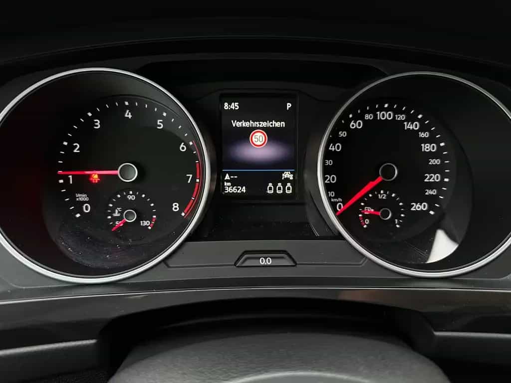 Volkswagen Tiguan Life LED Car Play ACC Lane Kamera 02/2021-photo-2