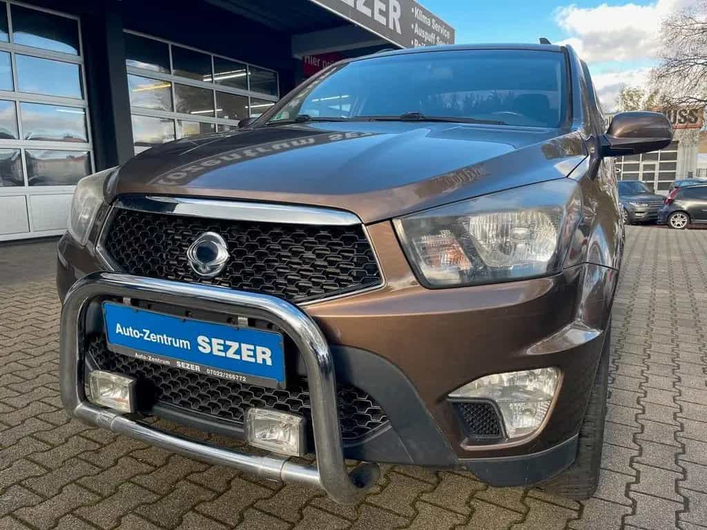 Ssangyong Actyon *SUPER SPORT*4WD*AHK*PDC*KLIMAAUTOM 06/2014-photo-4