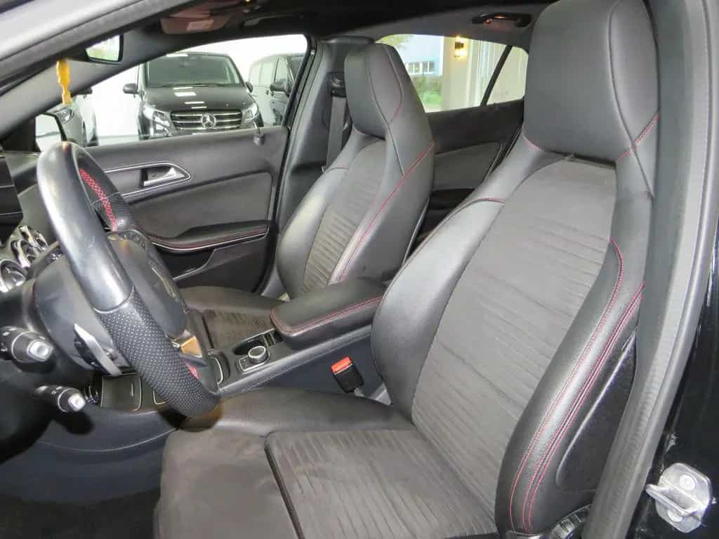 Mercedes-Benz GLA-Class 250 4Matic AMG Line * GARANTIE * 09/2019-photo-10