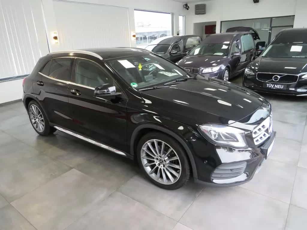 Mercedes-Benz GLA-Class 250 4Matic AMG Line * GARANTIE * 09/2019-photo-3