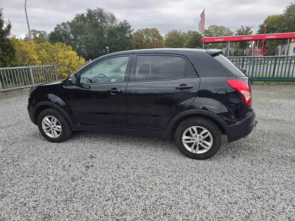 Ssangyong Korando Crystal 4x2 TÜV Sept./2027 08/2018-photo-2