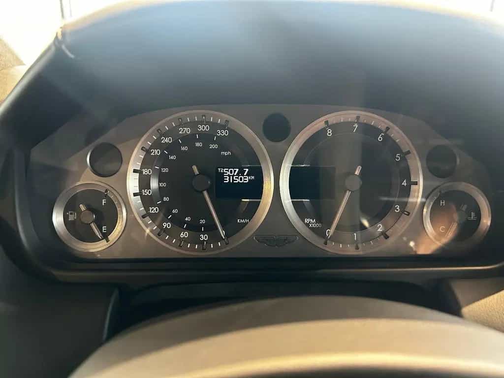 Aston Martin V8 Vantage Roadster N400 Sportshift #99 06/2008-photo-10
