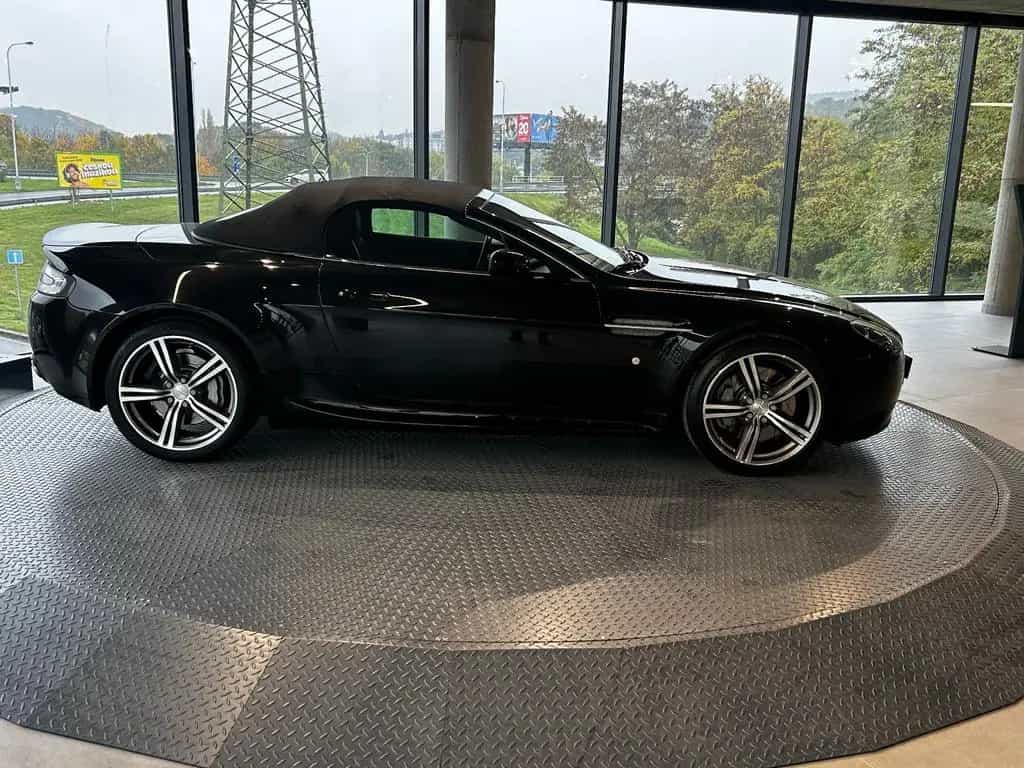 Aston Martin V8 Vantage Roadster N400 Sportshift #99 06/2008-photo-4