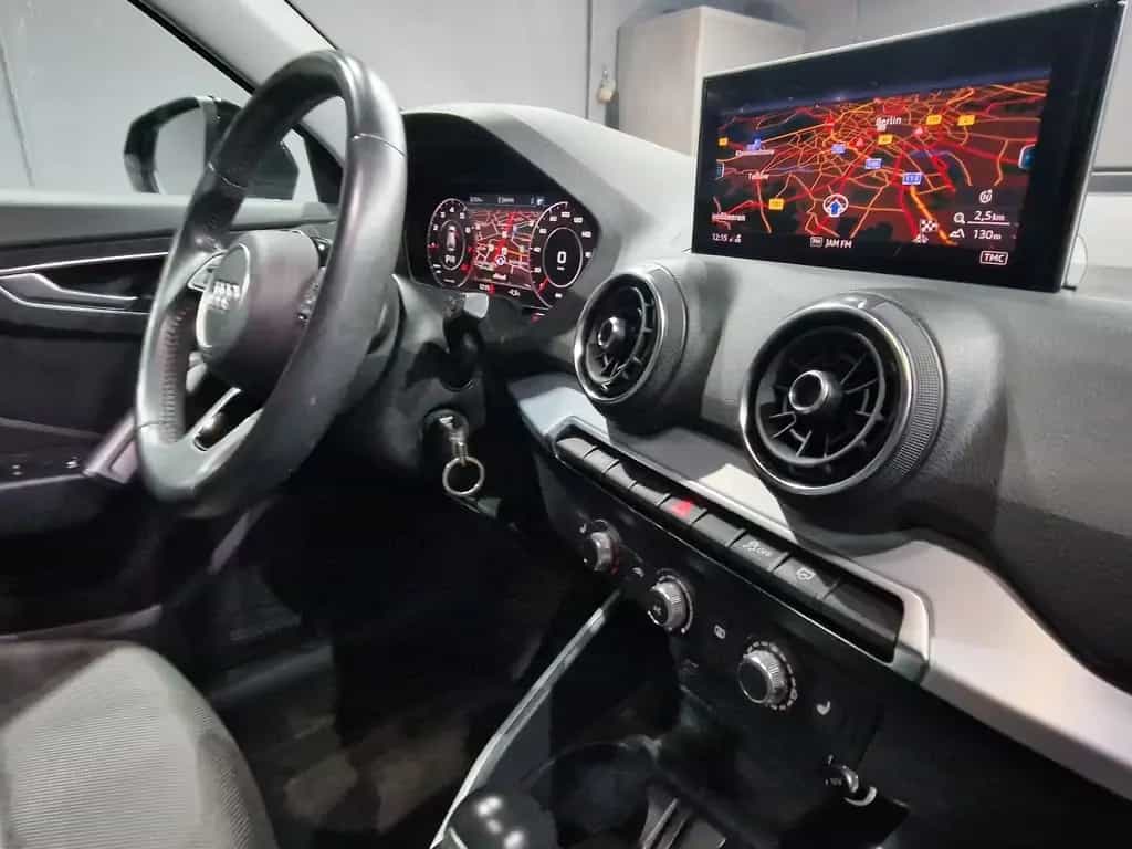 Audi Q2 Sport ultra|AUTOM|PANO|NAVI|LM FELGEN 04/2018-photo-12