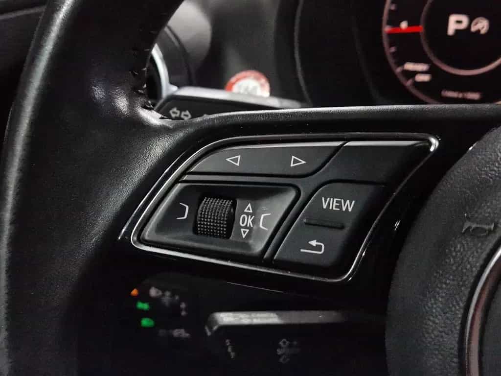 Audi Q2 Sport ultra|AUTOM|PANO|NAVI|LM FELGEN 04/2018-photo-16