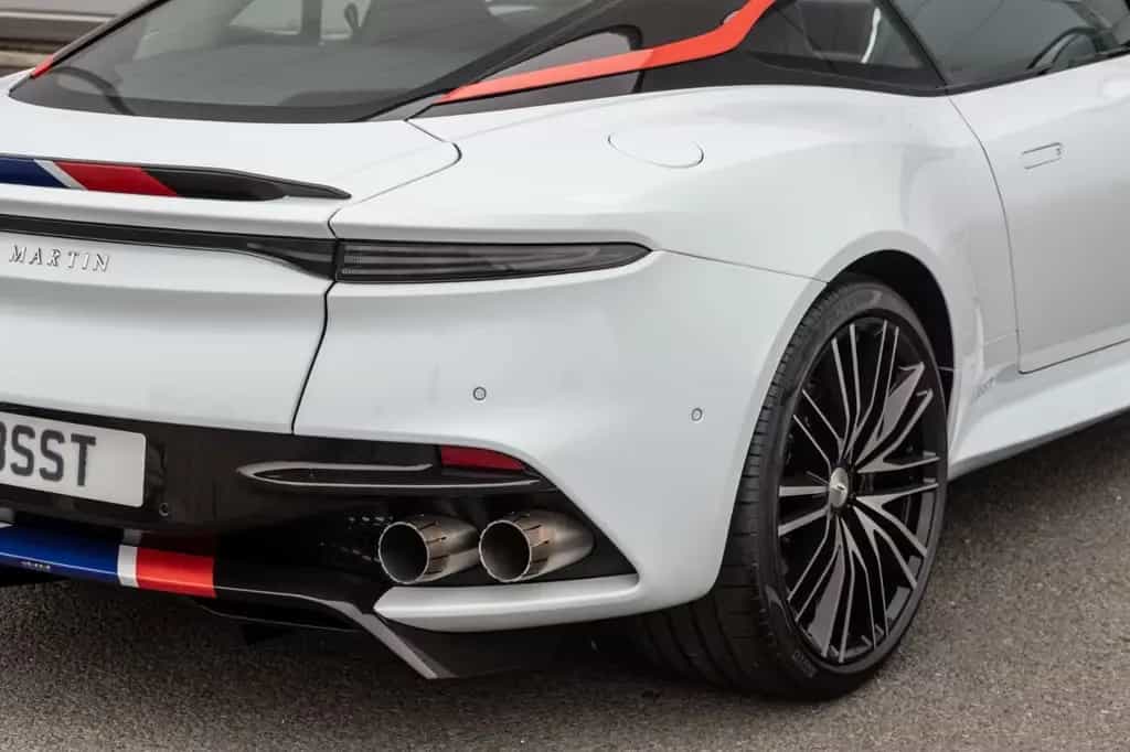 Aston Martin DBS Superleggera Concorde Edition 01/2019-photo-15
