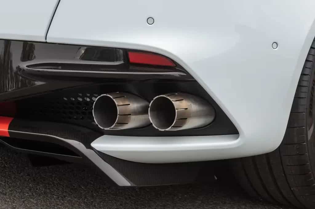 Aston Martin DBS Superleggera Concorde Edition 01/2019-photo-17