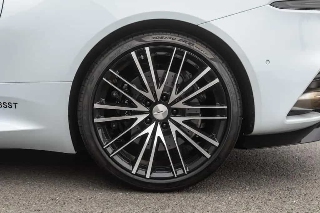 Aston Martin DBS Superleggera Concorde Edition 01/2019-photo-20