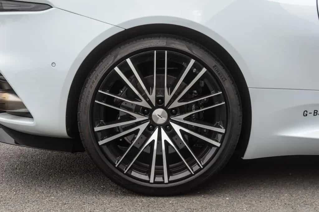 Aston Martin DBS Superleggera Concorde Edition 01/2019-photo-21