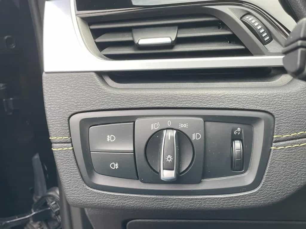 BMW X2 M35i xDrive HUD KAMERA MEMORY KEYLESS SHZ FLA 10/2019-photo-17