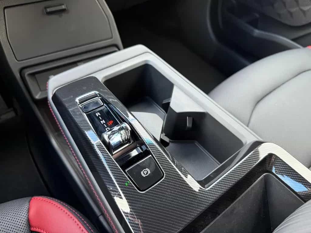 KGM Actyon 1.5 LUX mit WR auf Leichtmetallfelge 11/2025-photo-16