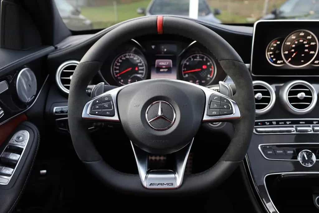 Mercedes-Benz C-Class AMG 4MATIC/360*/PANO/Burmester/SHZ/TOTW/R20 07/2017-photo-10