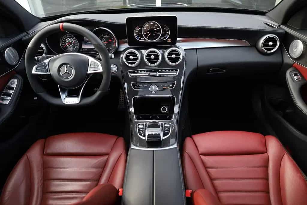 Mercedes-Benz C-Class AMG 4MATIC/360*/PANO/Burmester/SHZ/TOTW/R20 07/2017-photo-15