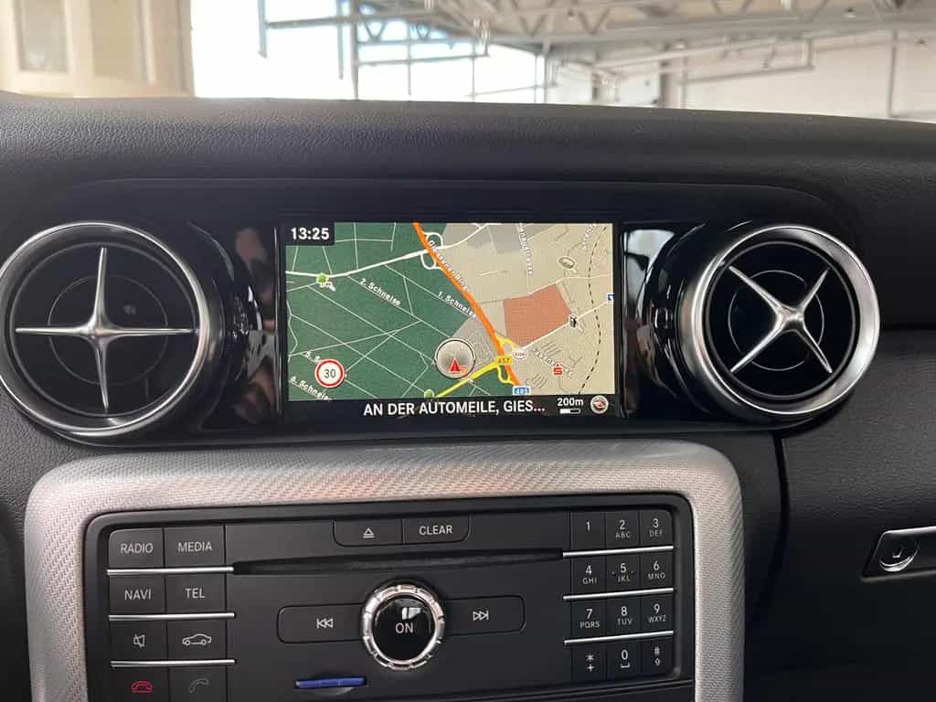 Mercedes-Benz SLC-Class 300 AMG-LINE LED NAVI ALU AIRSCRAF 12/2016-photo-13