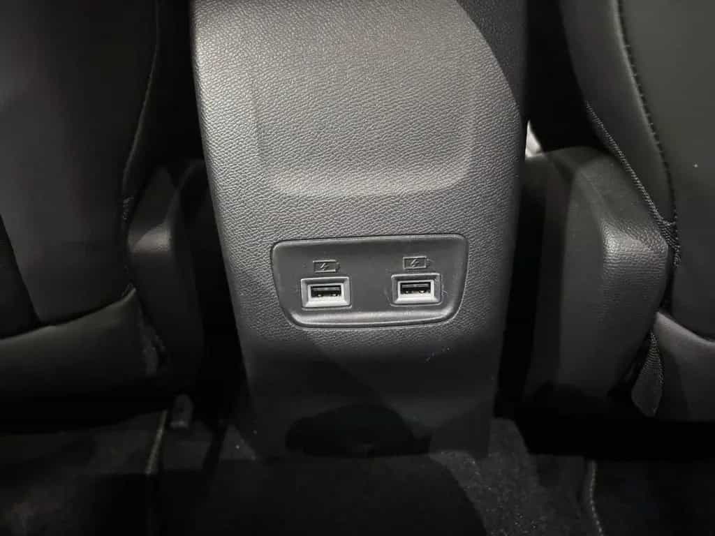 Peugeot 2008 1.2 GT Automatik|Leder|Navi|Kamera|Klimaaut 04/2020-photo-10