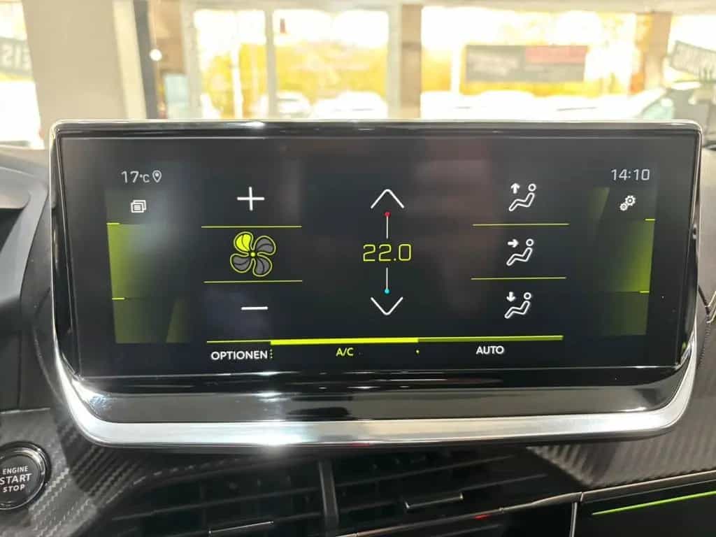 Peugeot 2008 1.2 GT Automatik|Leder|Navi|Kamera|Klimaaut 04/2020-photo-21