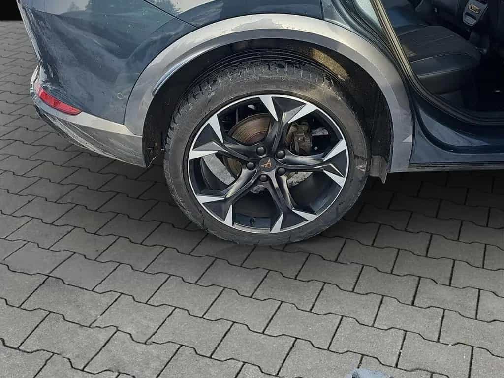 Cupra Formentor DSG Winter Navi AHK 19 Zoll el HK Kame 06/2022-photo-22