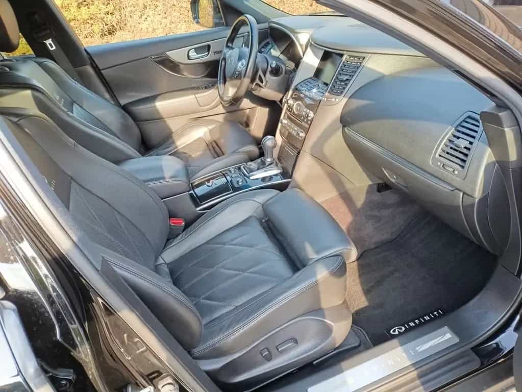 Infiniti QX70 S Premium AWD 3.0d 04/2013-photo-6
