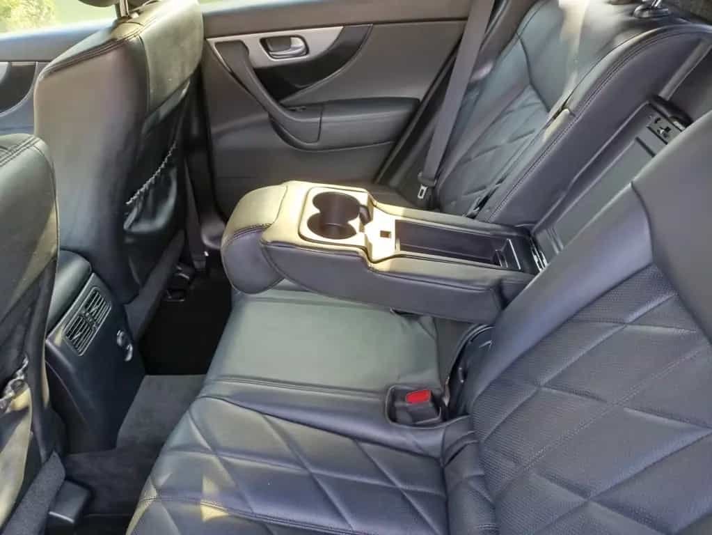 Infiniti QX70 S Premium AWD 3.0d 04/2013-photo-7