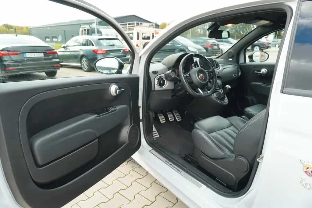 Abarth 595 Turismo *Xenon*Navi*Leder*DAB*PDC* 05/2017-photo-10