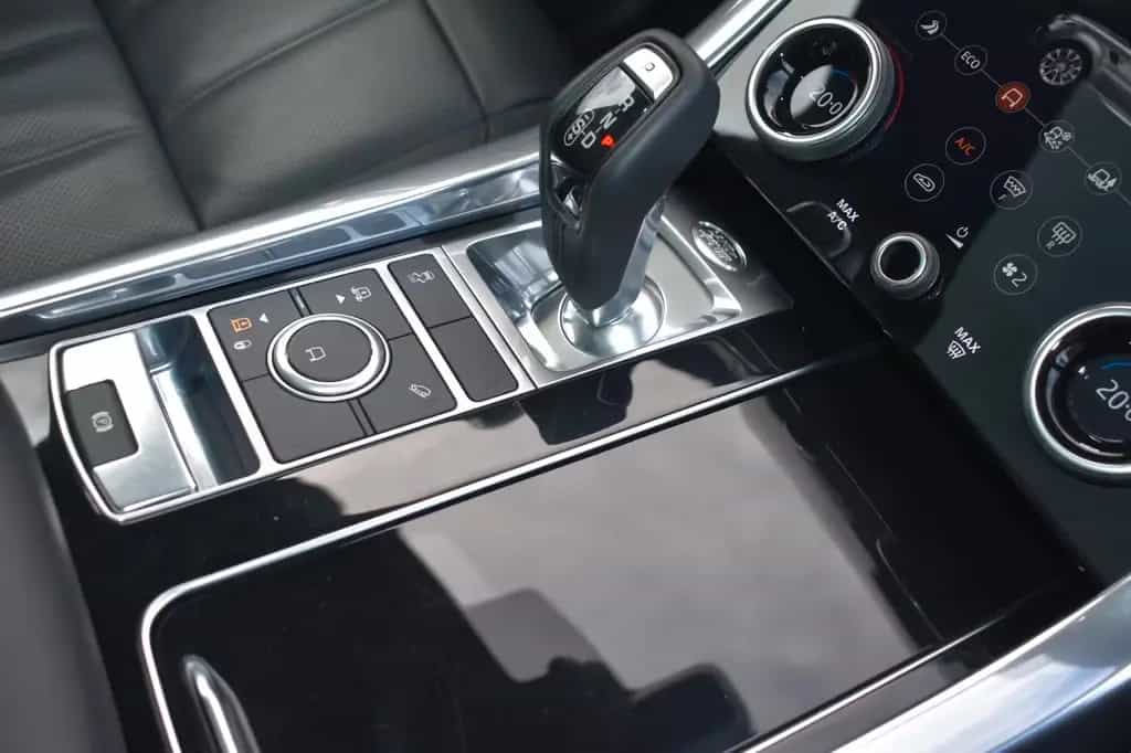 Land Rover Range Rover Sport HSE P400 Dynamic Stealt Black 07/2022-photo-24