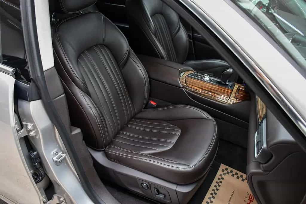 Maserati Levante S Benzin 3.0 V6 Alcantara 360° 08/2017-photo-11