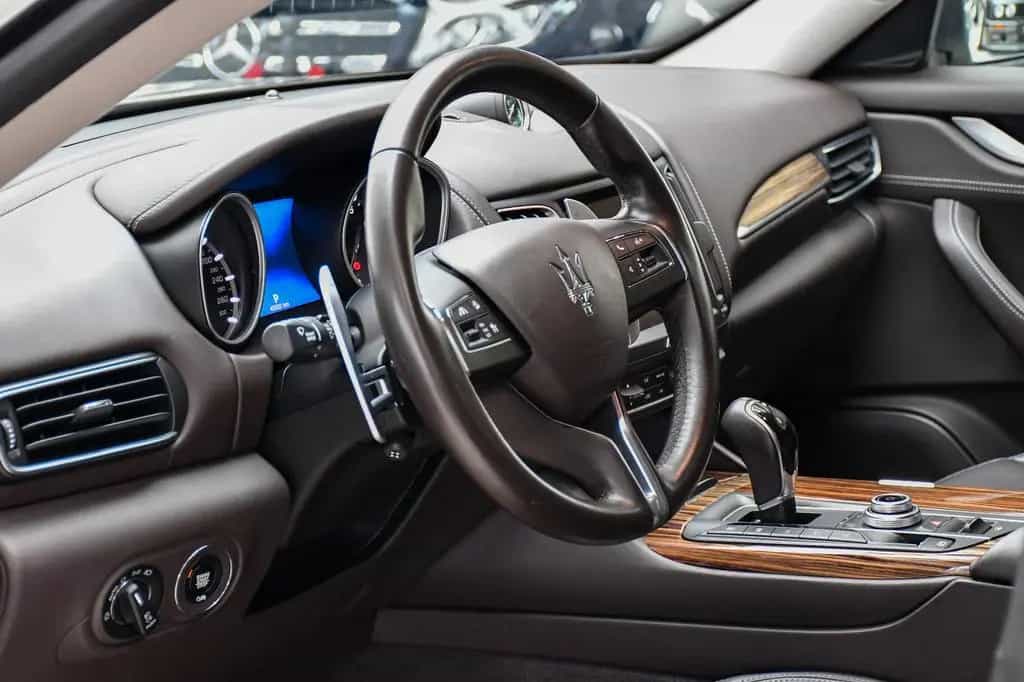 Maserati Levante S Benzin 3.0 V6 Alcantara 360° 08/2017-photo-12