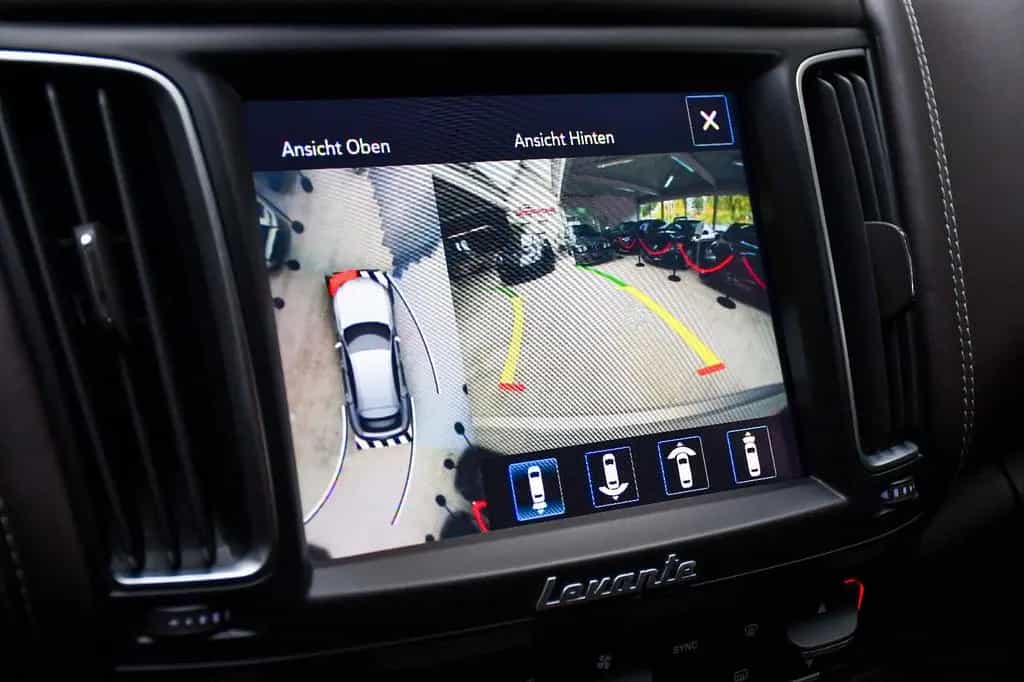 Maserati Levante S Benzin 3.0 V6 Alcantara 360° 08/2017-photo-27