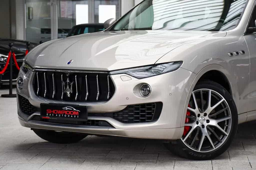 Maserati Levante S Benzin 3.0 V6 Alcantara 360° 08/2017-photo-31