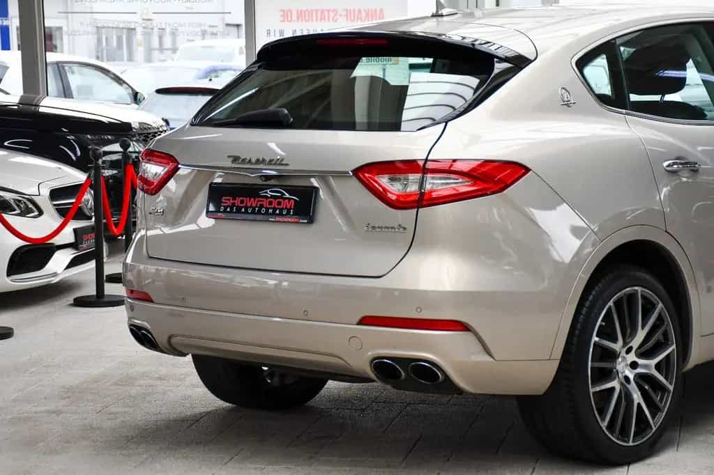 Maserati Levante S Benzin 3.0 V6 Alcantara 360° 08/2017-photo-37