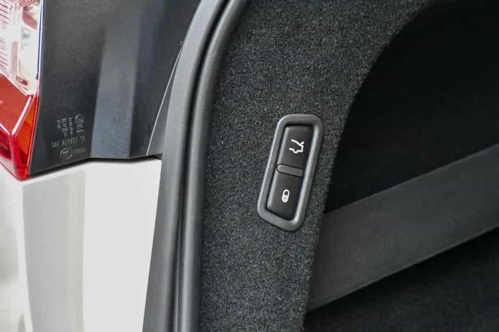 Maserati Levante S Benzin 3.0 V6 Alcantara 360° 08/2017-photo-43