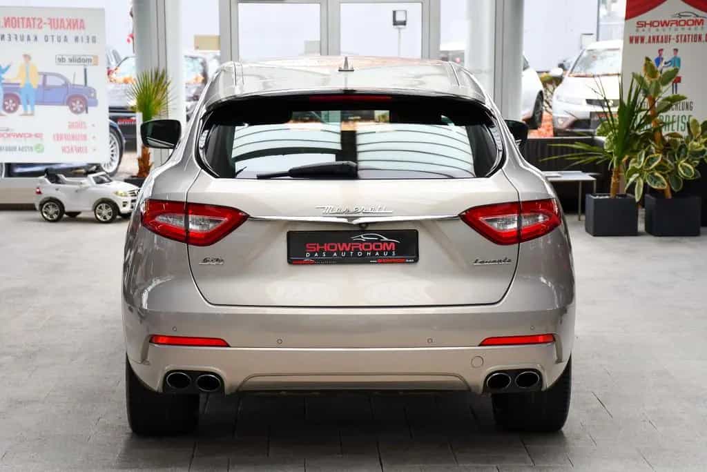 Maserati Levante S Benzin 3.0 V6 Alcantara 360° 08/2017-photo-5