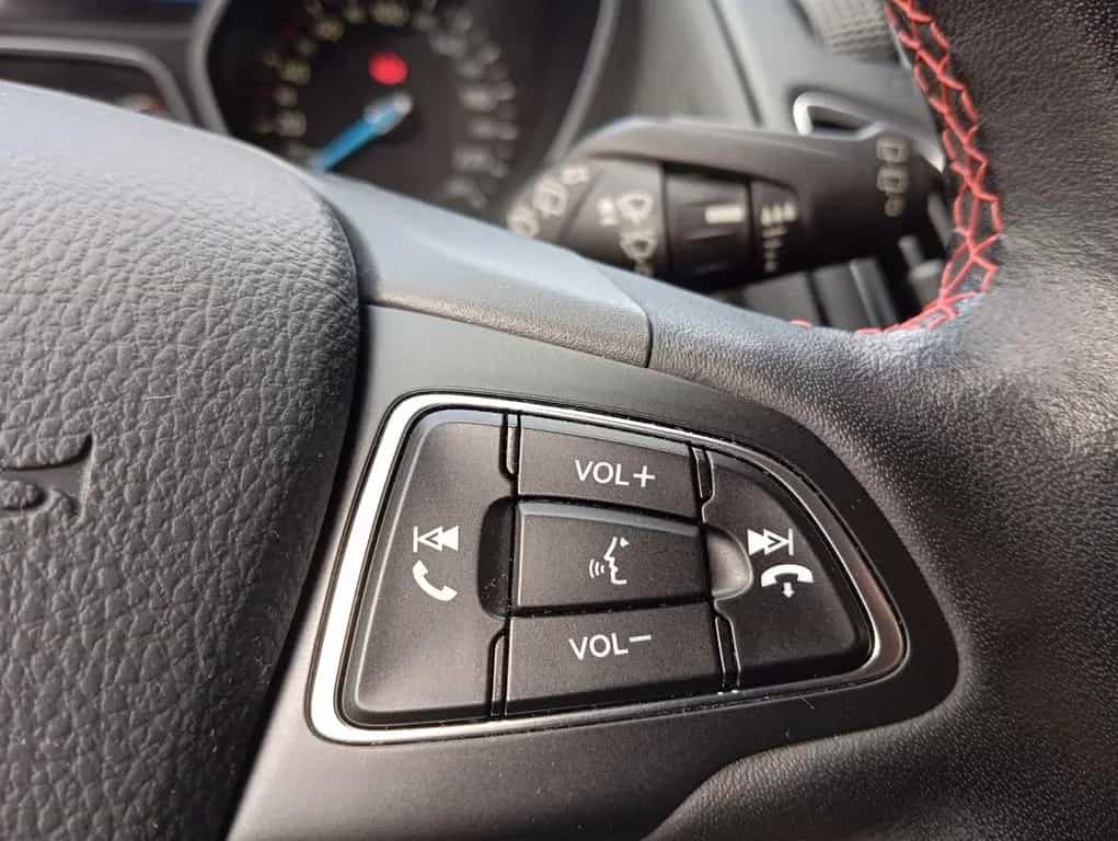 Ford Focus Lim. Sport*TOP Gepflegt* 02/2016-photo-11