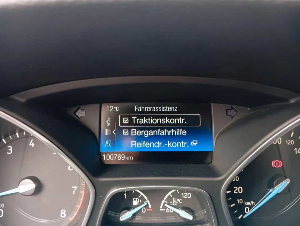 Ford Focus Lim. Sport*TOP Gepflegt* 02/2016-photo-16