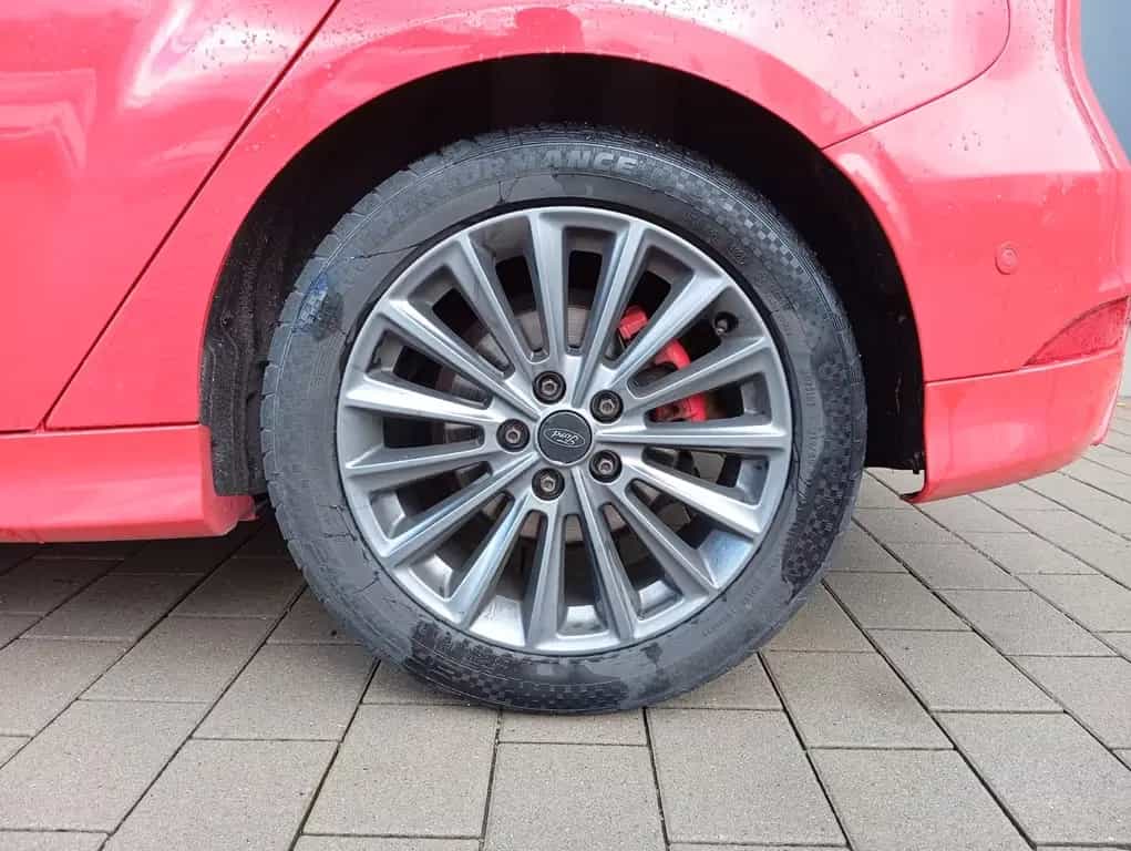 Ford Focus Lim. Sport*TOP Gepflegt* 02/2016-photo-2