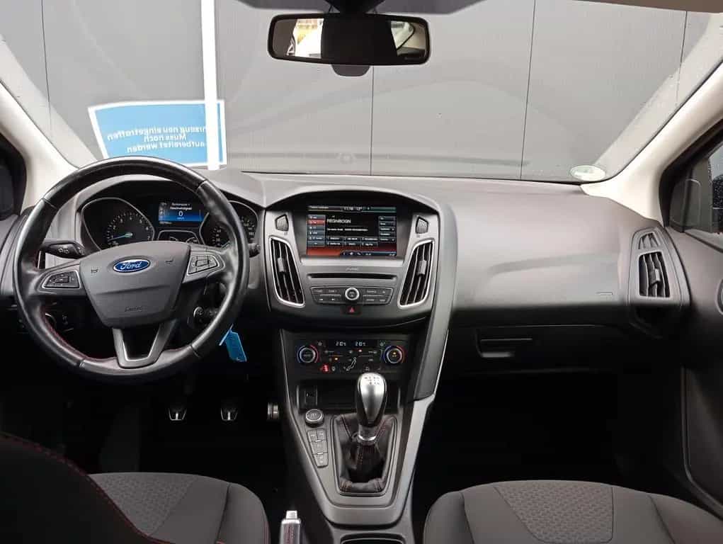 Ford Focus Lim. Sport*TOP Gepflegt* 02/2016-photo-8