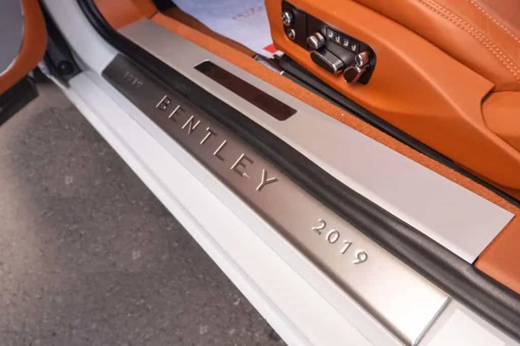 Bentley Continental GT _V8_Centenary-100 Years_Warranty 02/2020-photo-13