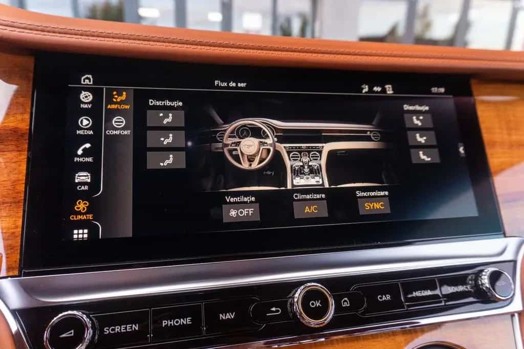 Bentley Continental GT _V8_Centenary-100 Years_Warranty 02/2020-photo-24