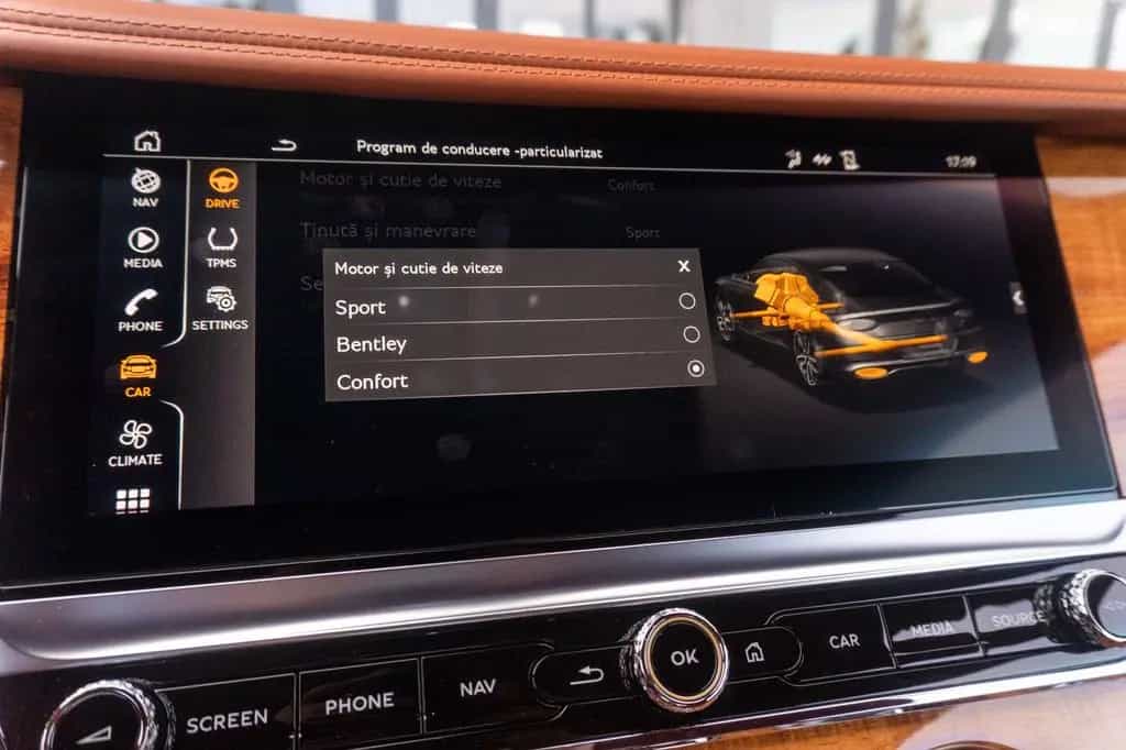 Bentley Continental GT _V8_Centenary-100 Years_Warranty 02/2020-photo-25
