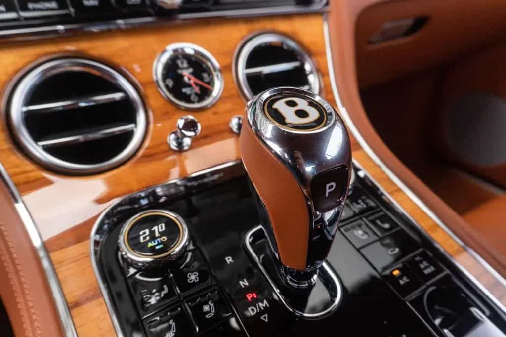 Bentley Continental GT _V8_Centenary-100 Years_Warranty 02/2020-photo-31